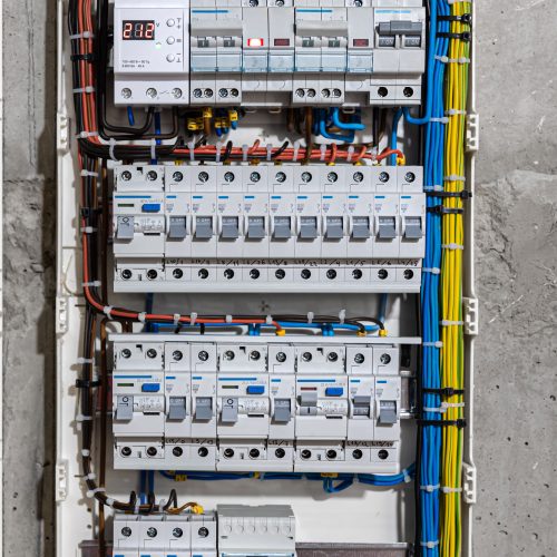 Realizzazione Impianti Elettrici a Frosinone e Roma